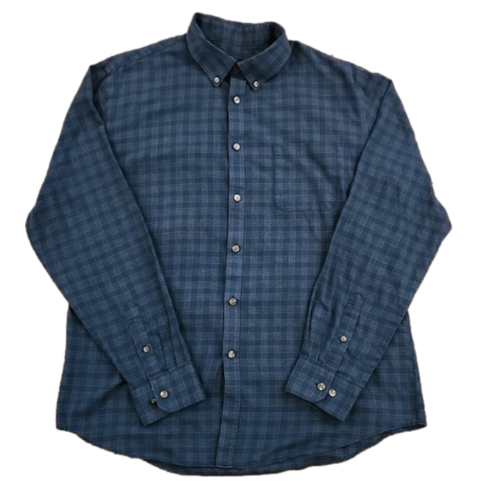 3/$20 Van Heusen Green & White Plaid Button-Up Shirt